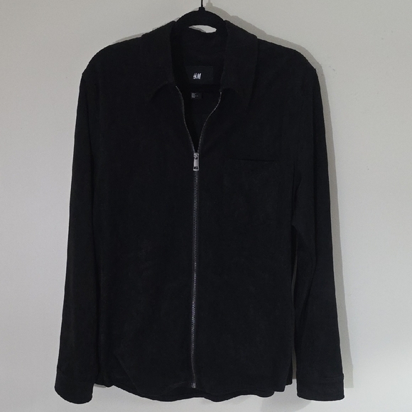 H&M Men's Black Sweater - Picture 1 of 5